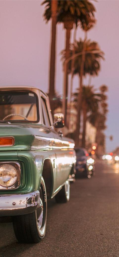 Vintage Green Car Sunset Drive Iphone Wallpaper